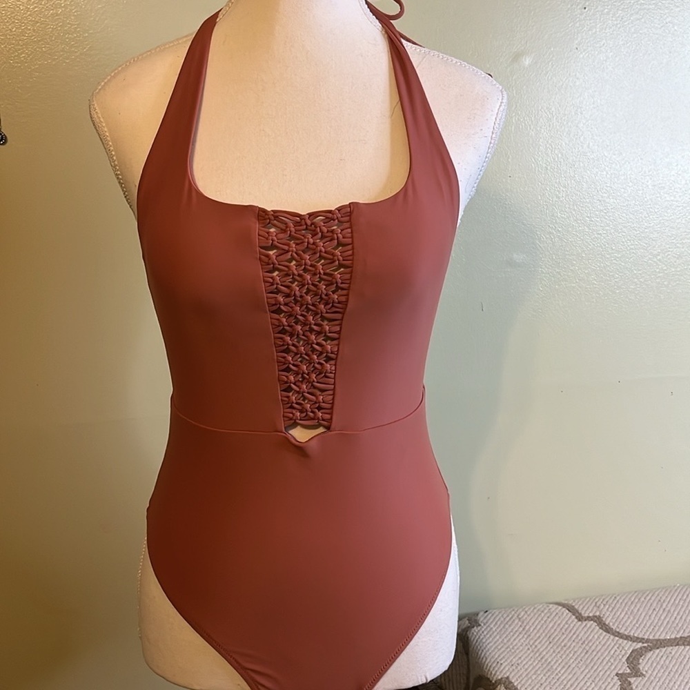 Aerie Women's Macrame Scoop Neck Halter One-Piece Bathing Swimsuit